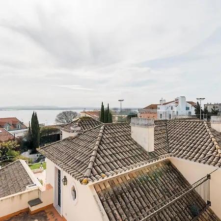 My Lx Flat Castle Alfama Appartamento *