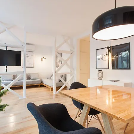 شقة My Lx Flat Castle Alfama