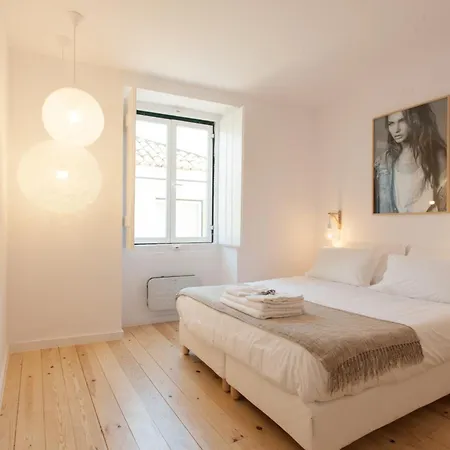 My Lx Flat Castle Alfama * Лісабон